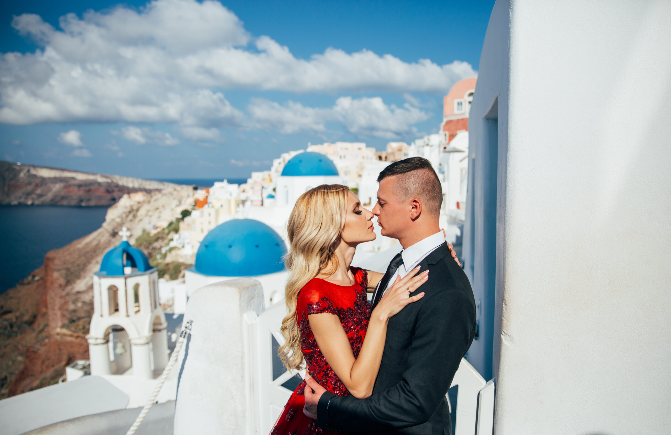Wedding photoshoot in Santorini. Santorini Photographer. Santorini. Santorini Photoshoot. Santorini Photography.