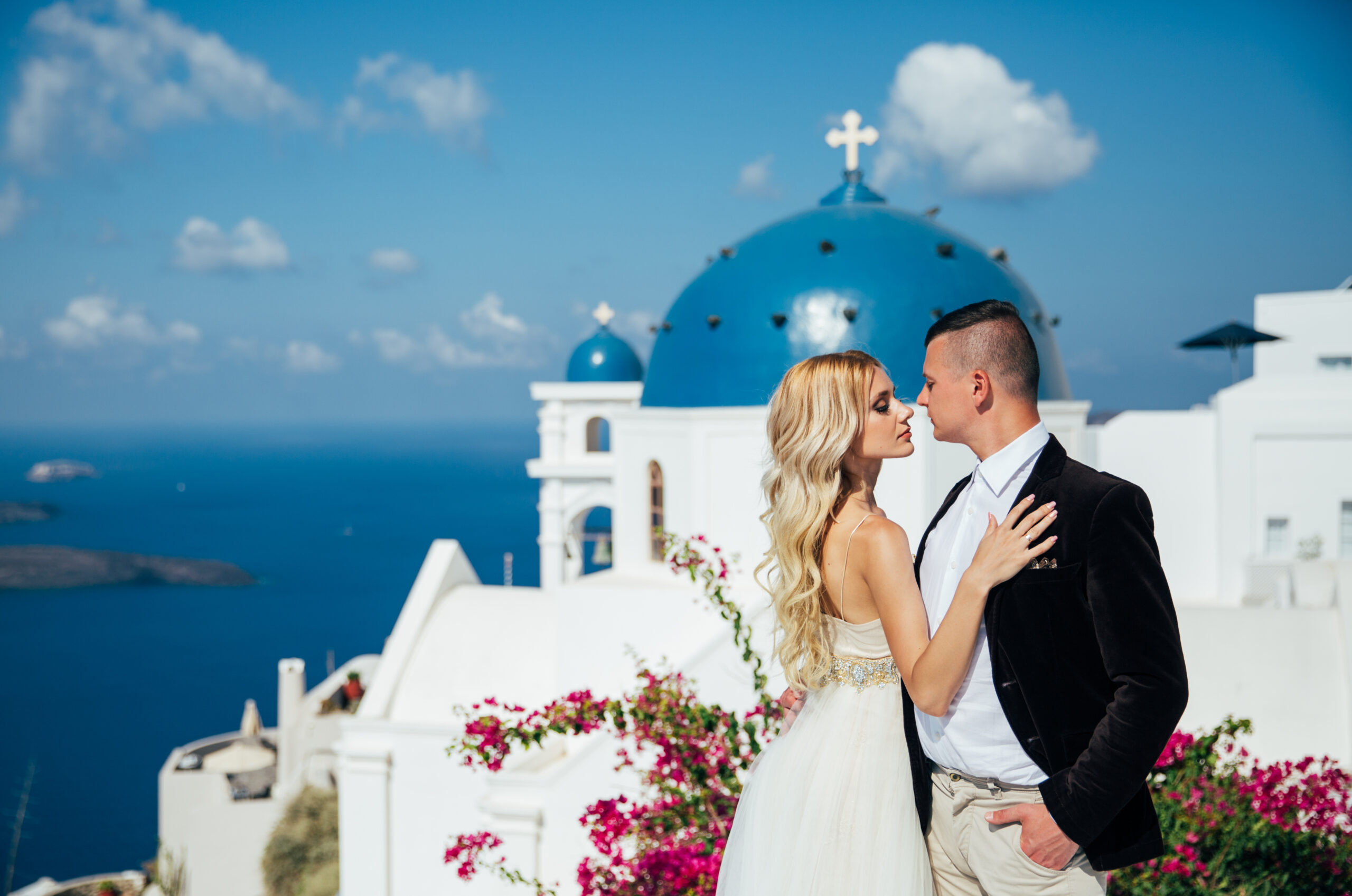 Wedding photoshoot in Santorini. Santorini Photographer. Santorini. Santorini Photoshoot. Santorini Photography.