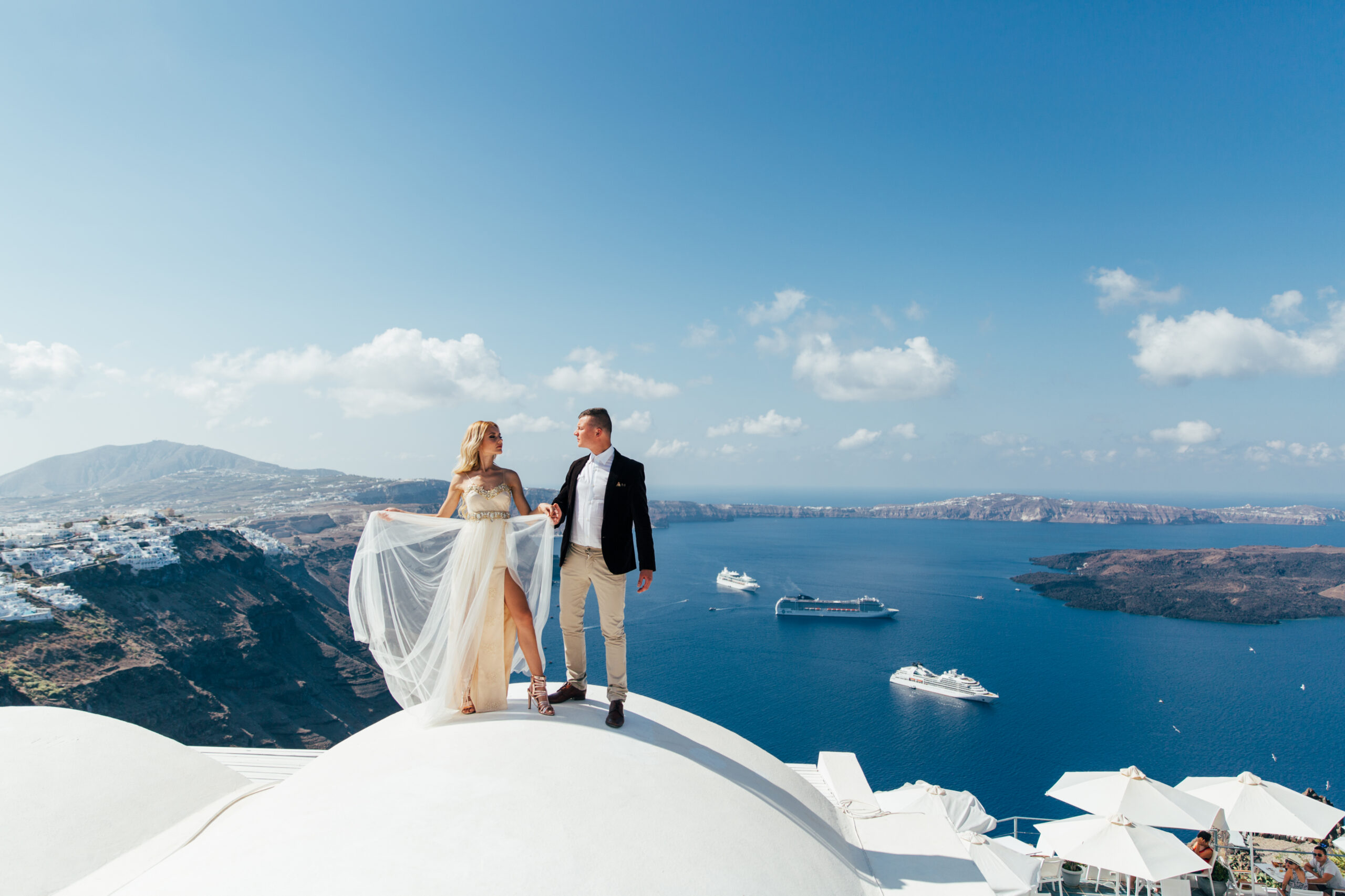 Wedding photoshoot in Santorini. Santorini Photographer. Santorini. Santorini Photoshoot. Santorini Photography.
