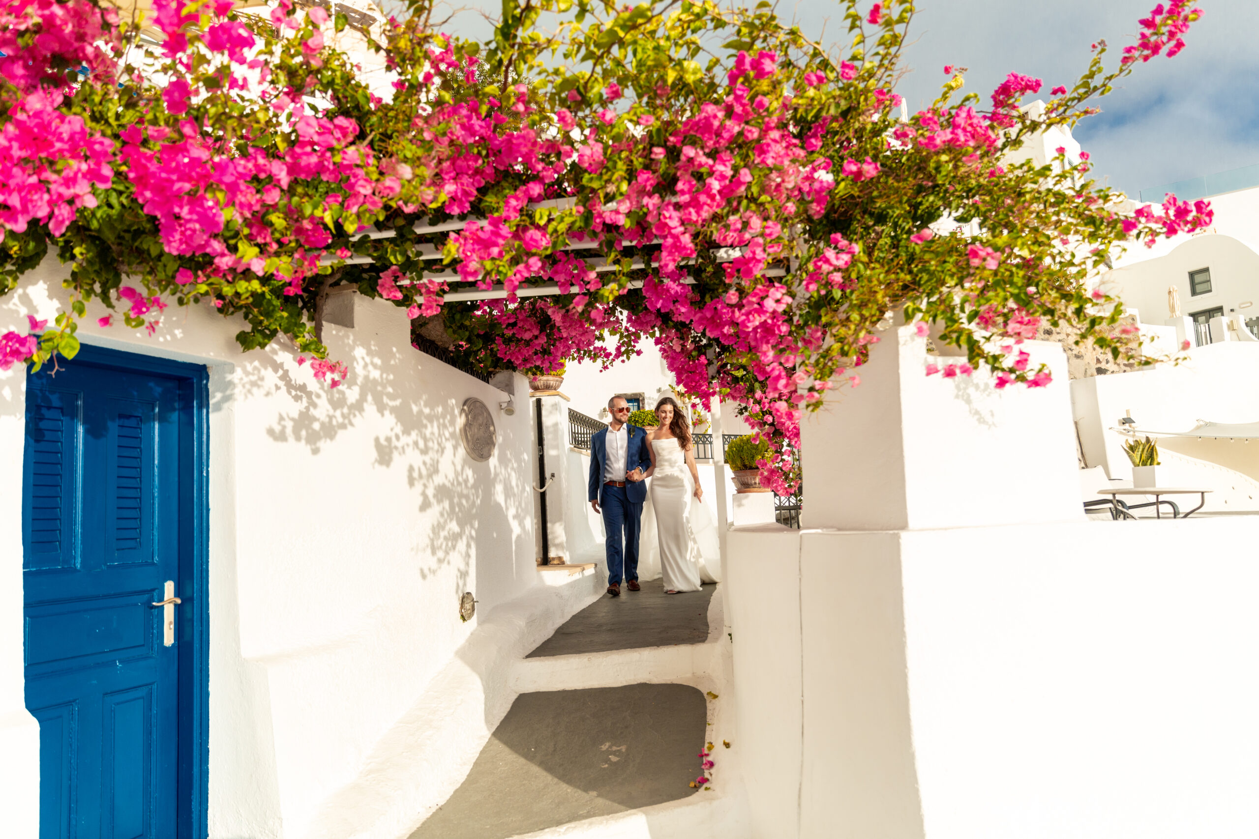 Wedding photoshoot in Santorini. Santorini Photographer. Santorini. Santorini Photoshoot. Santorini Photography.